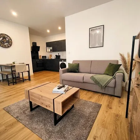 Brooklyn 4 Personnes Max Parking Wifi Apartment